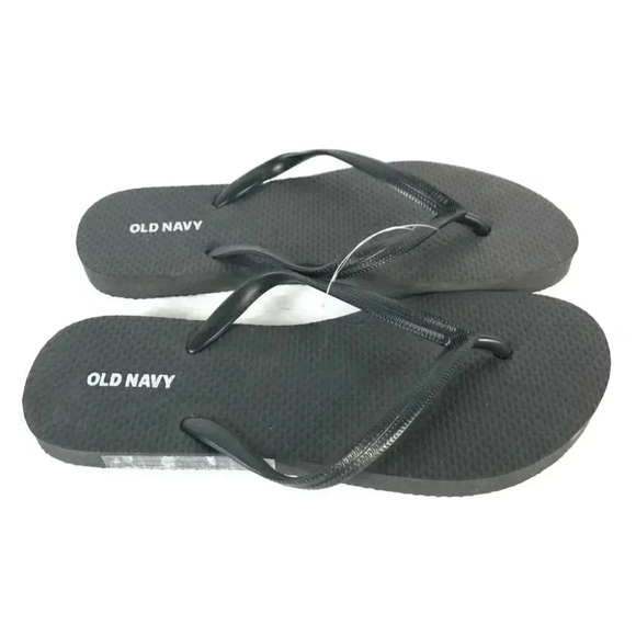 Old navy flip  flops - Picture 2 of 6
